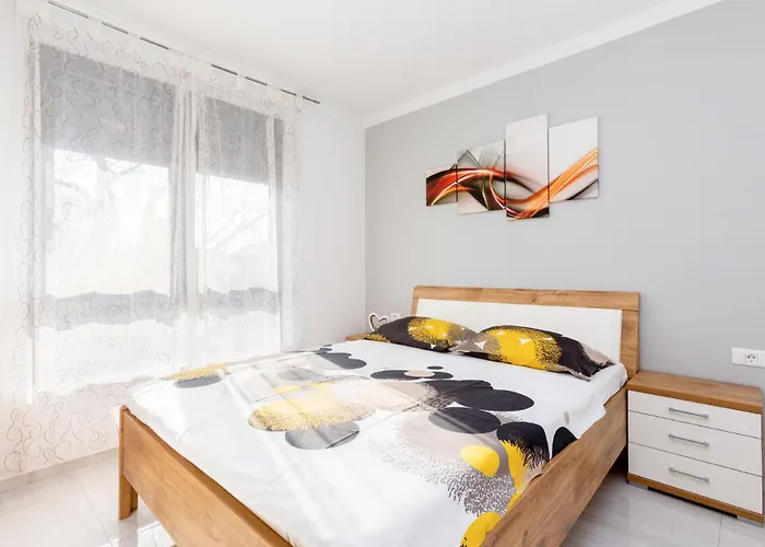 Apartament Betty - Mpolo *