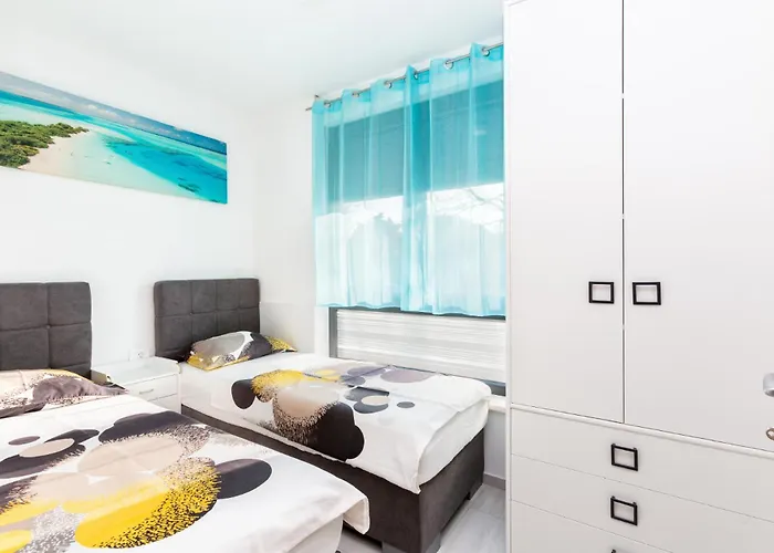 Betty - Mpolo Apartament *